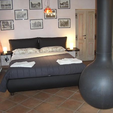 La Morosa Hostal Castel Rigone Exterior foto