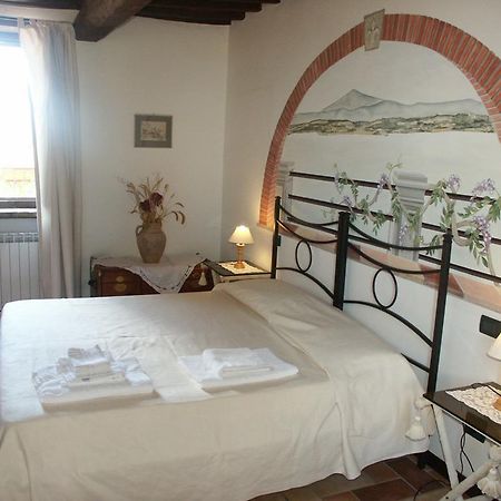La Morosa Hostal Castel Rigone Exterior foto