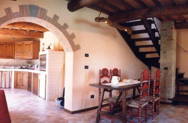 La Morosa Hostal Castel Rigone Exterior foto
