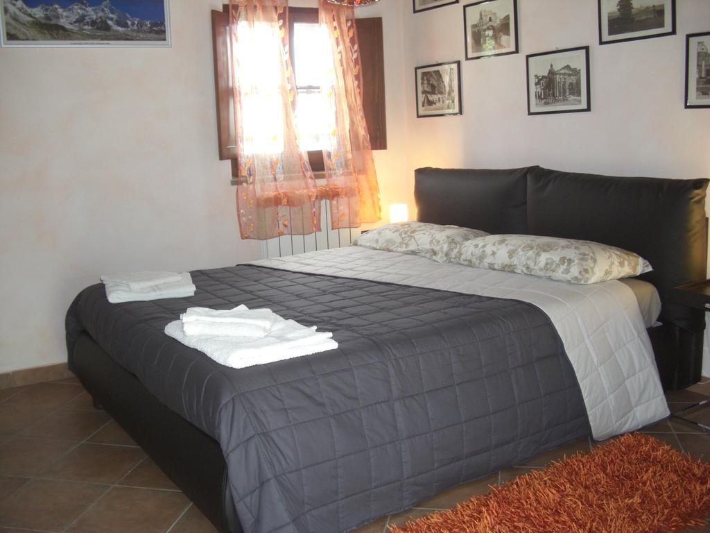 La Morosa Hostal Castel Rigone Exterior foto